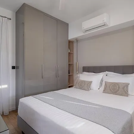 Marita Luxury With Parking Space * Chania (Crete)