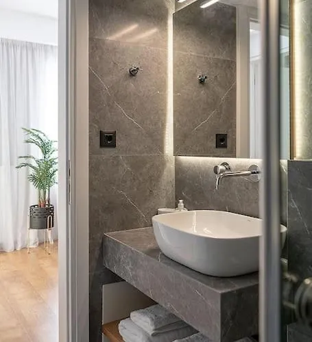 Marita Luxury With Parking Space